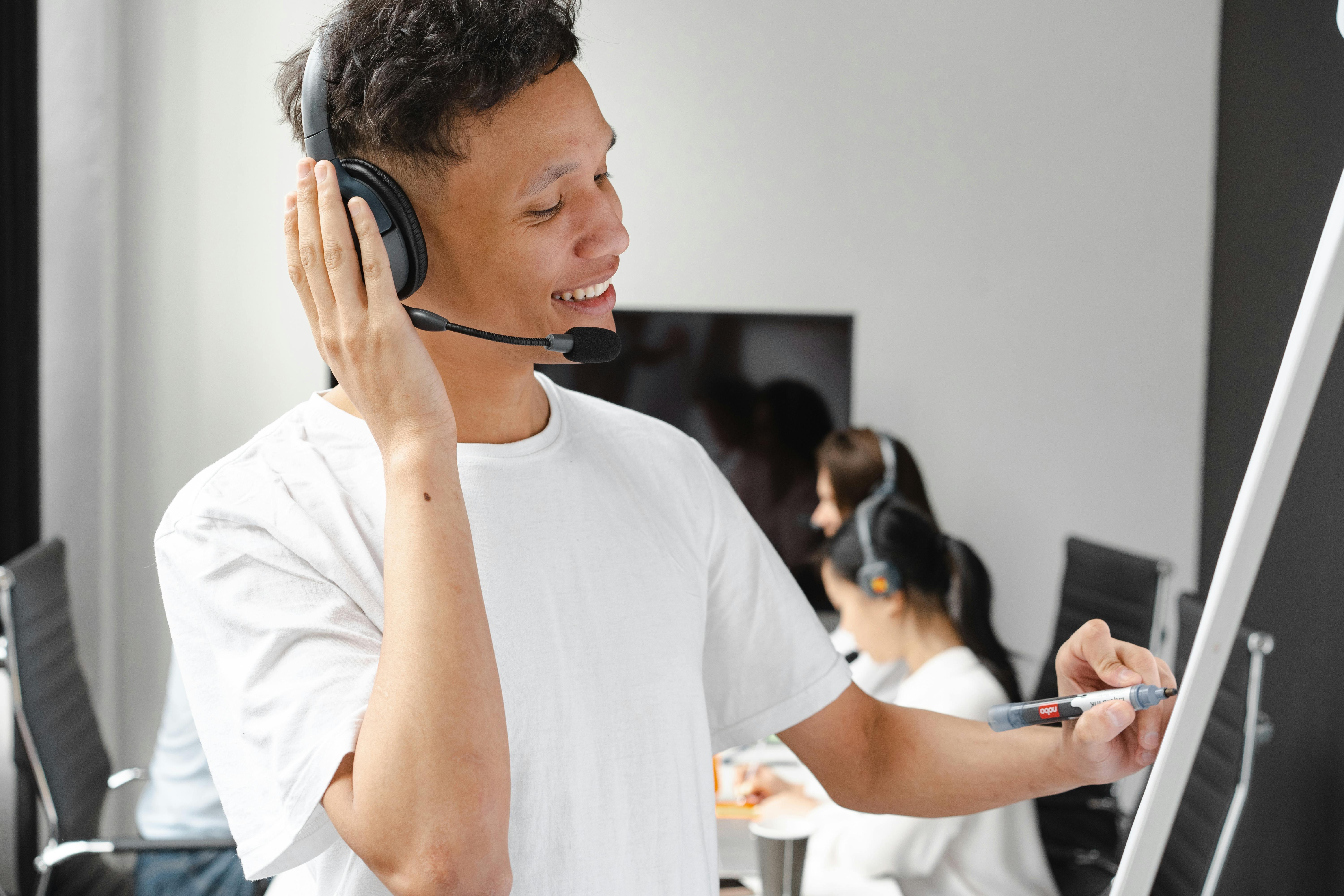 Comparison of top AI agents and support chatbots for Shopify e-commerce stores