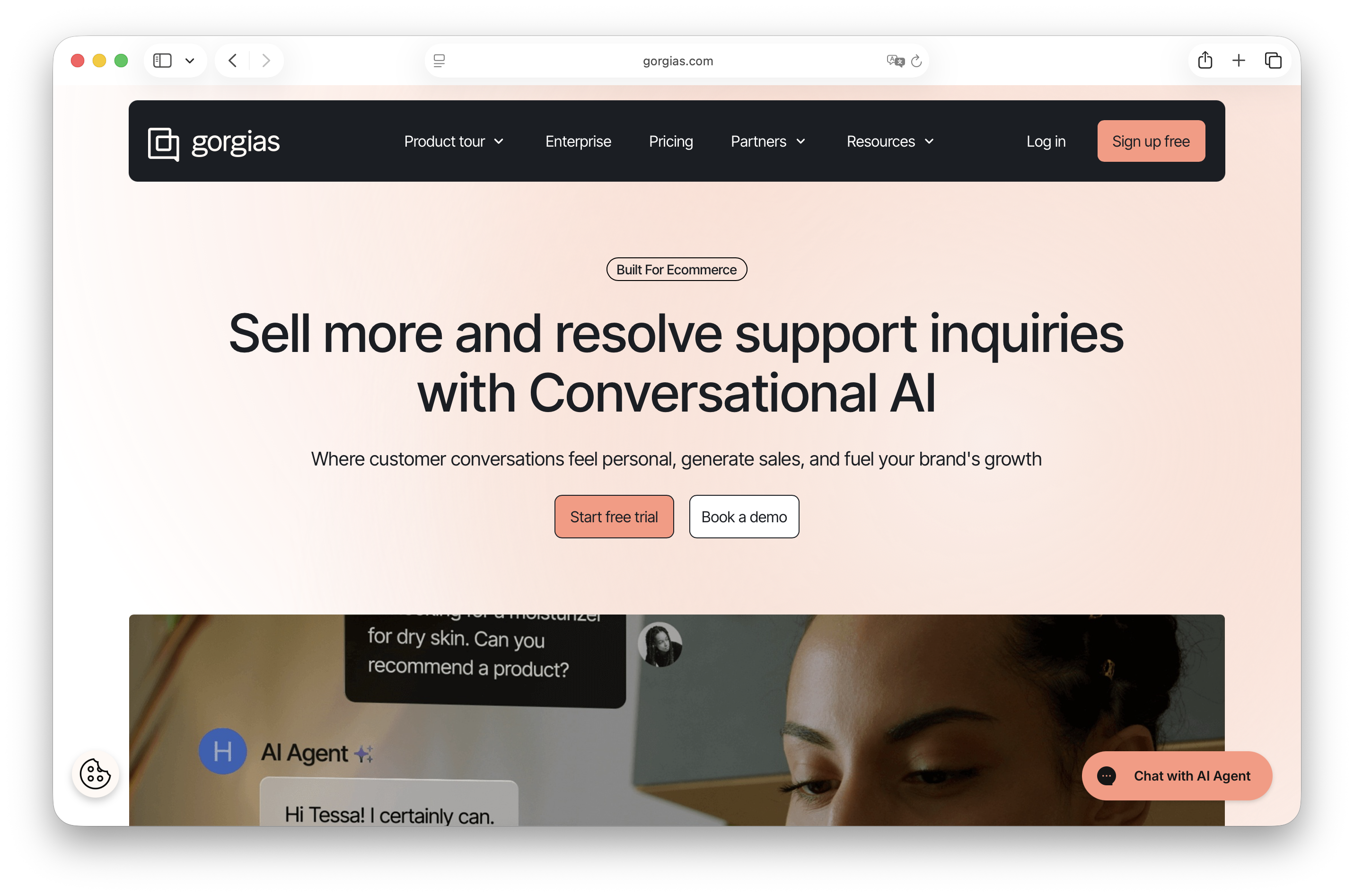 Gorgias helpdesk interface with Shopify order context