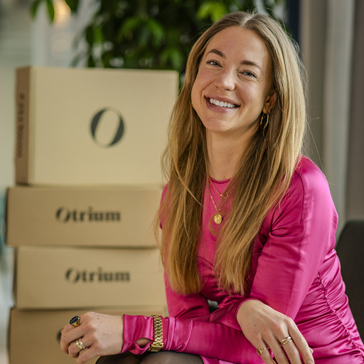 Tessa van der Lof
